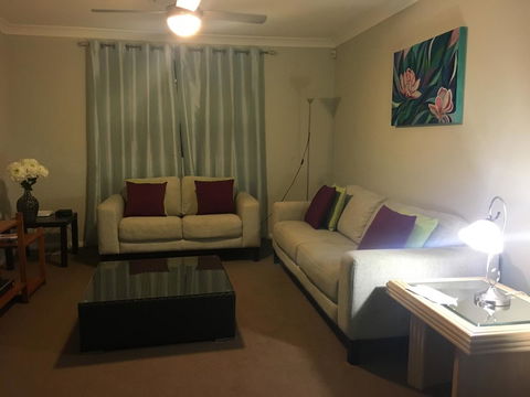 Sydney Amazing Holiday Home Bridal BnB - Accommodation Rockhampton 14