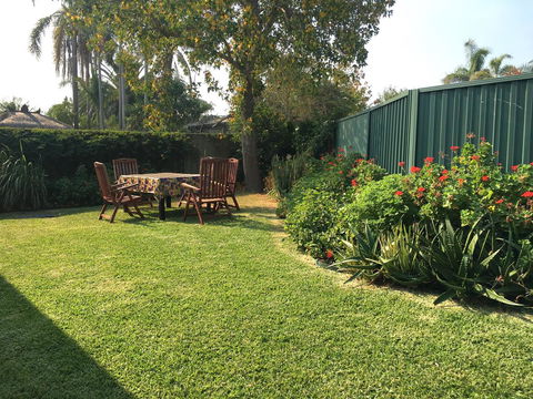 Sydney Amazing Holiday Home Bridal BnB - Accommodation Rockhampton 40