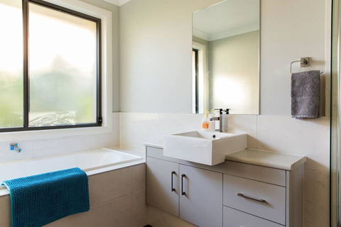 Sydney Amazing Holiday Home Bridal BnB - Accommodation Rockhampton 9