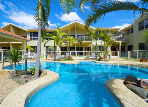 Marty's @ Little Beach - Accommodation Rockhampton 31