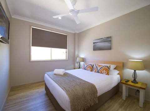 Marty's @ Little Beach - Accommodation Rockhampton 20