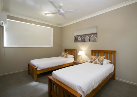 Marty's @ Little Beach - Accommodation Rockhampton 7