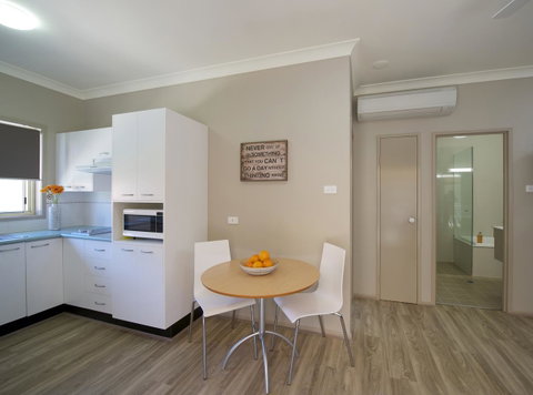 Marty's @ Little Beach - Accommodation Rockhampton 18