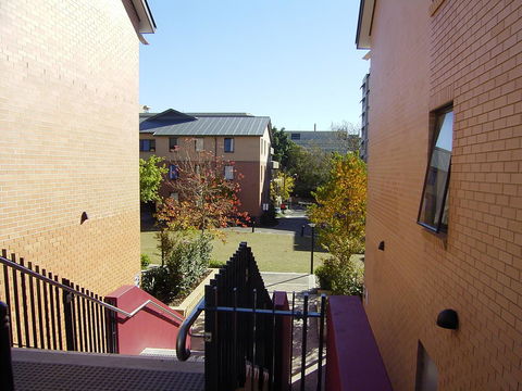 Sydney University Village - Accommodation Rockhampton 11