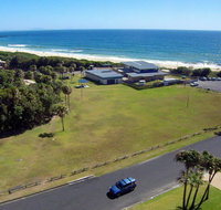2 Cliff Road - Accommodation Rockhampton