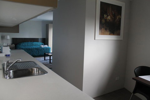 Strathfield Executive Accommodation - Accommodation Rockhampton 6