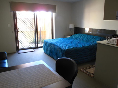 Strathfield Executive Accommodation - Accommodation Rockhampton 26