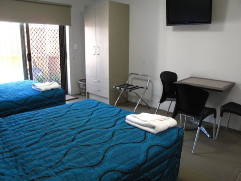 Strathfield Executive Accommodation - Accommodation Rockhampton 42