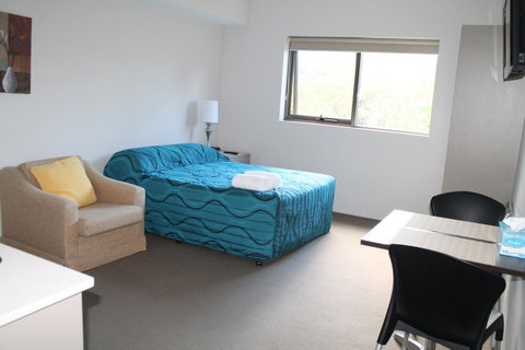 Strathfield Executive Accommodation - Accommodation Rockhampton 8