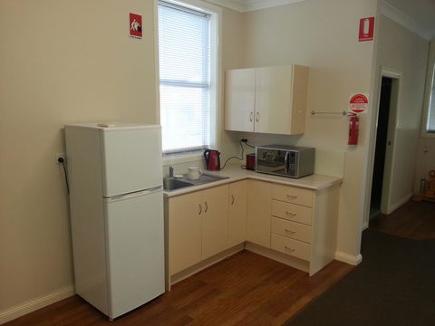 The Old Saddlery - Accommodation Rockhampton 9