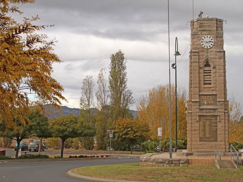 The Old Saddlery - Accommodation Rockhampton 11