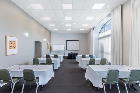 Adina Apartment Hotel Sydney Central - Accommodation Rockhampton 10