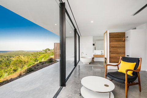 Sundays At Byron - Accommodation Rockhampton 20