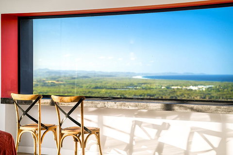 Sundays At Byron - Accommodation Rockhampton 7