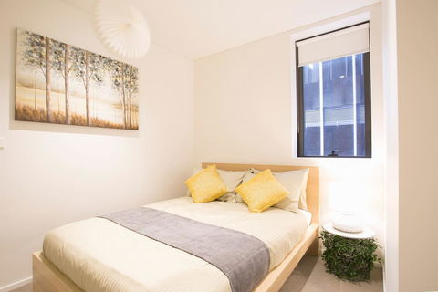 Newly Settled Three Bedrooms Apartment In CBD - Accommodation Rockhampton 1