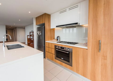 180Â° Water View Three Bedroom (wooden Furniture) - Accommodation Rockhampton 31