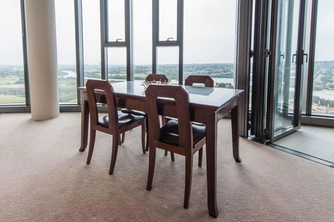 180Â° Water View Three Bedroom (wooden Furniture) - Accommodation Rockhampton 20