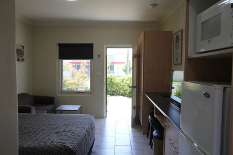 Tumut Apartments - Accommodation Rockhampton 6