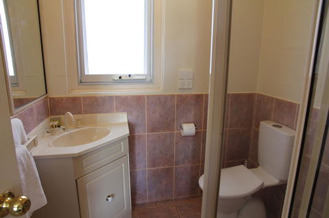 Tumut Apartments - Accommodation Rockhampton 10