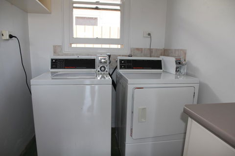 Tumut Apartments - Accommodation Rockhampton 21