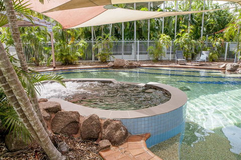 Nightcliff Foreshore Getaway - McKay Gardens - Accommodation Rockhampton 0