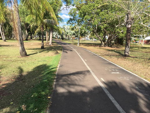 Nightcliff Foreshore Getaway - McKay Gardens - Accommodation Rockhampton 37