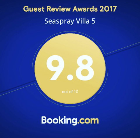 Seaspray Villa 5 - Accommodation Rockhampton 1