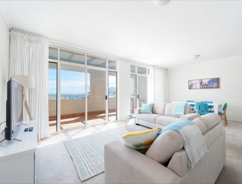 Seaspray Villa 5 - Accommodation Rockhampton 3
