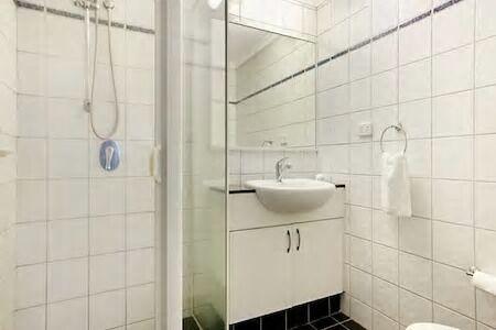 Central Studio, Darwin CBD Northern Territory - Accommodation Rockhampton 9