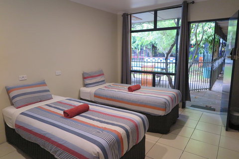 Jump Inn Alice Budget Accommodation - Accommodation Rockhampton 3