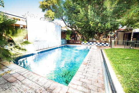 Jump Inn Alice Budget Accommodation - Accommodation Rockhampton 1