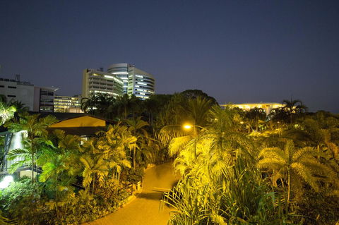 Palms City Resort - Accommodation Rockhampton 42
