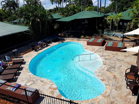 Palms City Resort - Accommodation Rockhampton 2