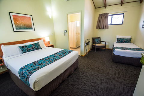 Palms City Resort - Accommodation Rockhampton 33