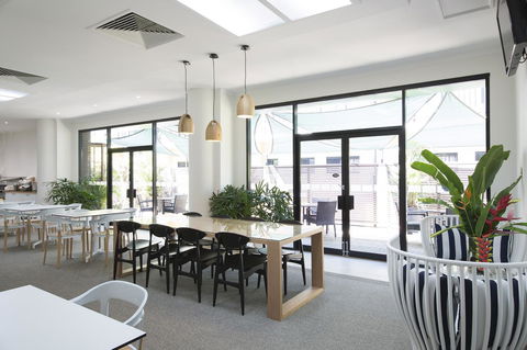 Palms City Resort - Accommodation Rockhampton 3