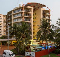 Cullen Bay Resorts - Accommodation Rockhampton