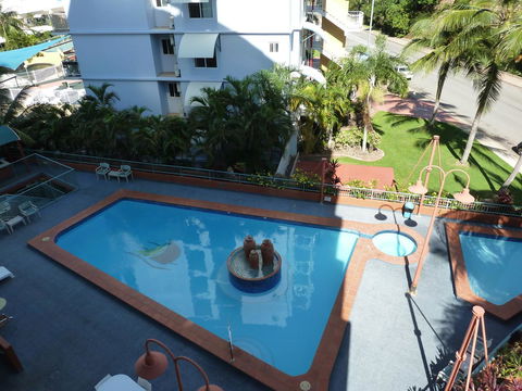 Cullen Bay Resorts - Accommodation Rockhampton 13