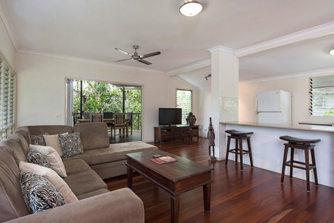 Nineteen On Nudl - Accommodation Rockhampton 5