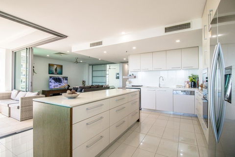 ZEN BY THE WATER - Esplanade Darwin Retreat - Accommodation Rockhampton 29