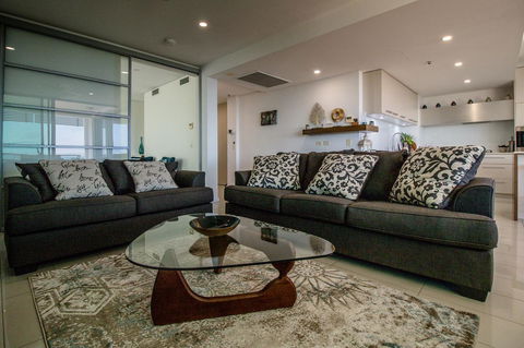 ZEN BY THE WATER - Esplanade Darwin Retreat - Accommodation Rockhampton 41