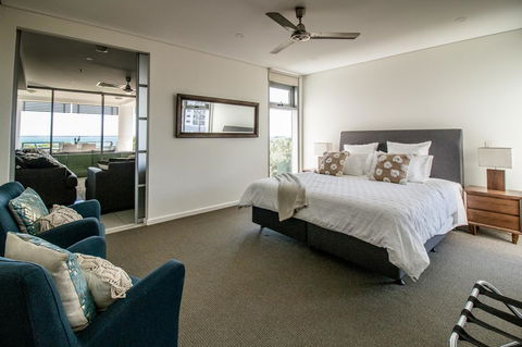 ZEN BY THE WATER - Esplanade Darwin Retreat - Accommodation Rockhampton 5