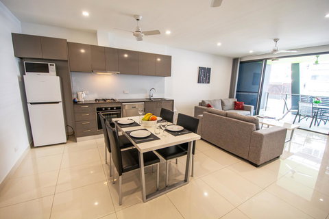 Magnum Serviced Apartments - Accommodation Rockhampton 11
