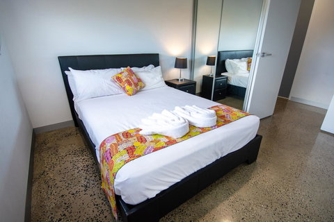 Magnum Serviced Apartments - Accommodation Rockhampton 2