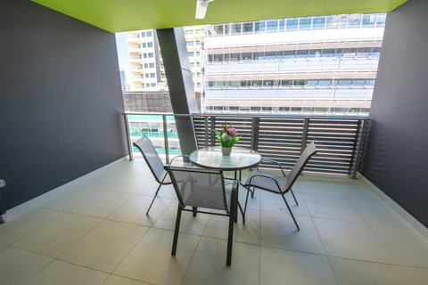 Magnum Serviced Apartments - Accommodation Rockhampton 13