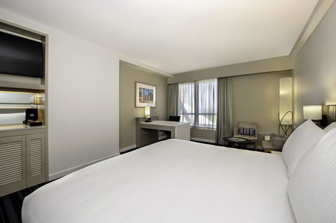 DoubleTree By Hilton Esplanade Darwin - Accommodation Rockhampton 12