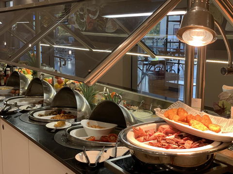 DoubleTree By Hilton Esplanade Darwin - Accommodation Rockhampton 2