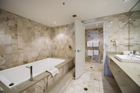 Hilton Darwin - Accommodation Rockhampton 35