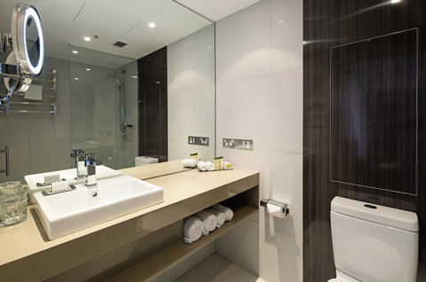 Hilton Garden Inn Darwin - Accommodation Rockhampton 7