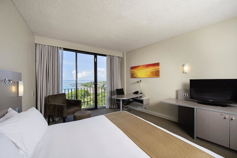 Hilton Garden Inn Darwin - Accommodation Rockhampton 8