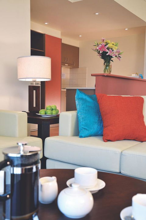 Metro Advance Apartments & Hotel - Accommodation Rockhampton 3
